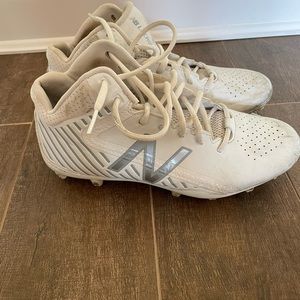 Men’s white new balance lacrosse cleats size 7